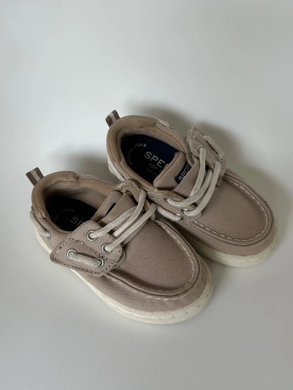 Sperry size infant